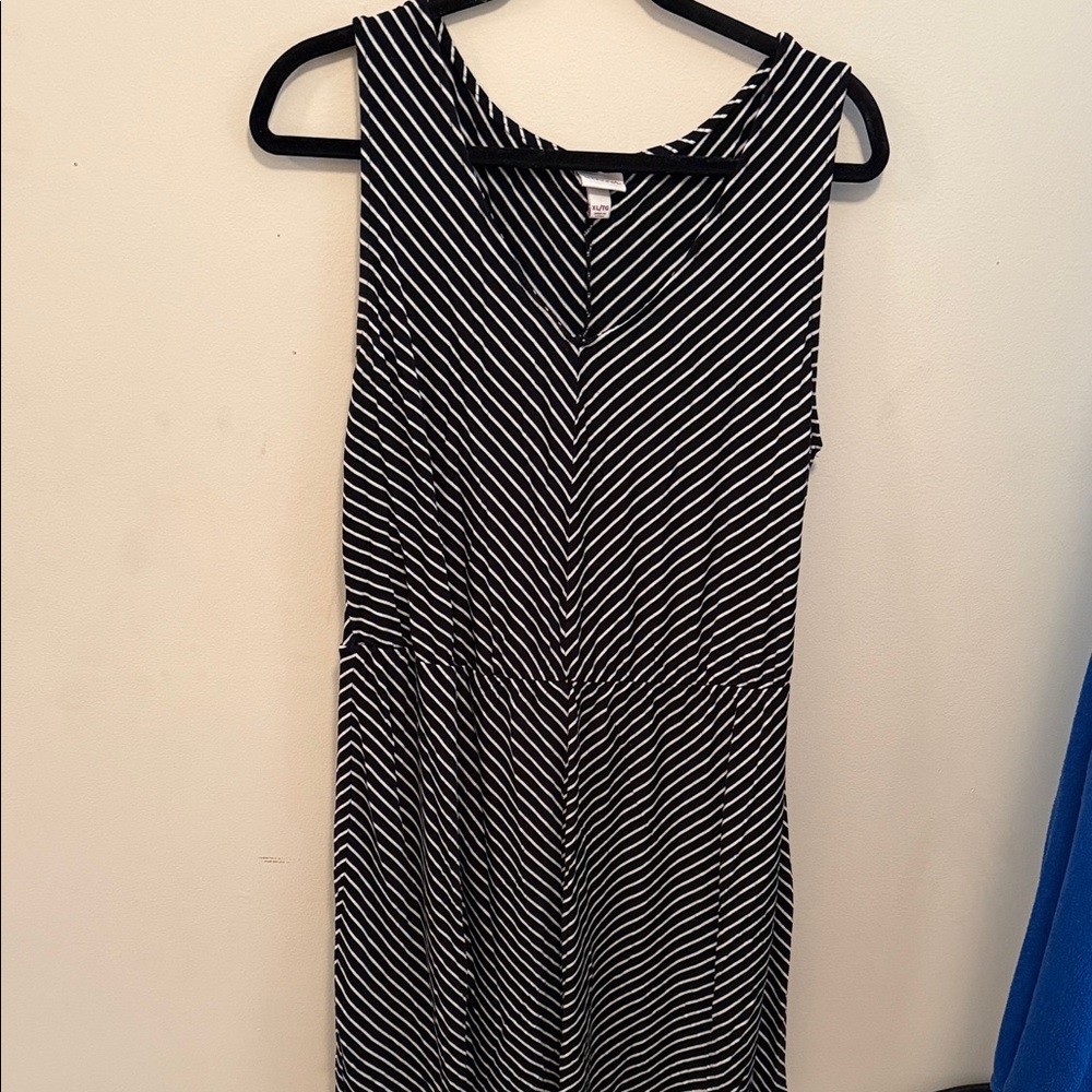 Merona Striped Black and White Midi Dress